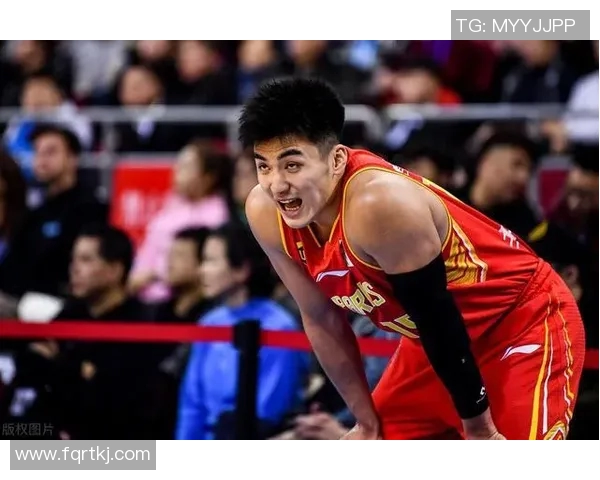 于德豪的成长之路与未来展望：从普通青年到行业领军人物的蜕变故事