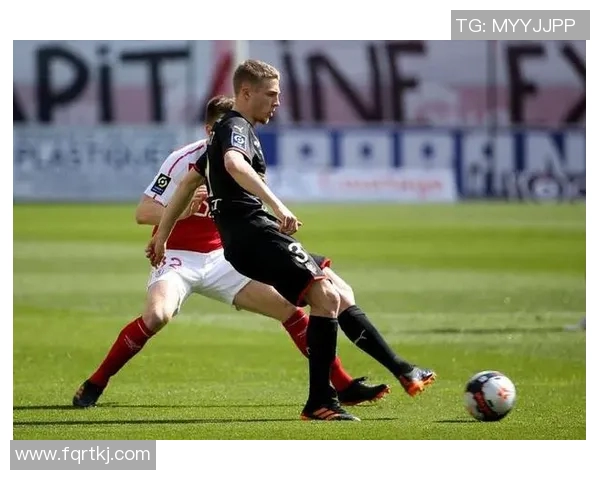 伊朗与韩国足球比赛现场直播精彩瞬间全程回顾与分析